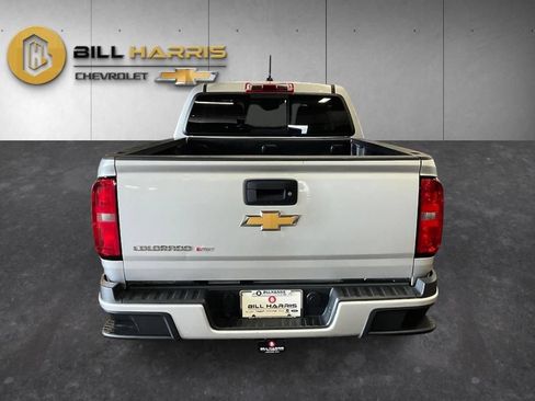Used 2018 Chevrolet Colorado Z71 AWD/4WD image 11