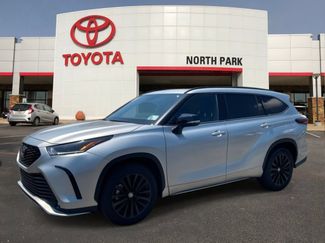 Certified 2025 Toyota Highlander XSE AWD/4WD video 1