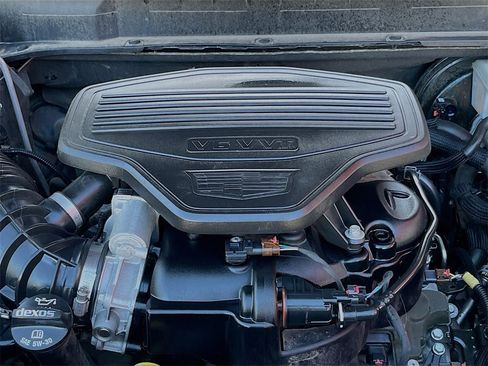 Used 2020 Cadillac XT5 Premium Luxury image 31