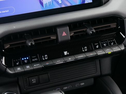 Used 2025 Toyota Land Cruiser w/ Premium Package AWD/4WD image 21