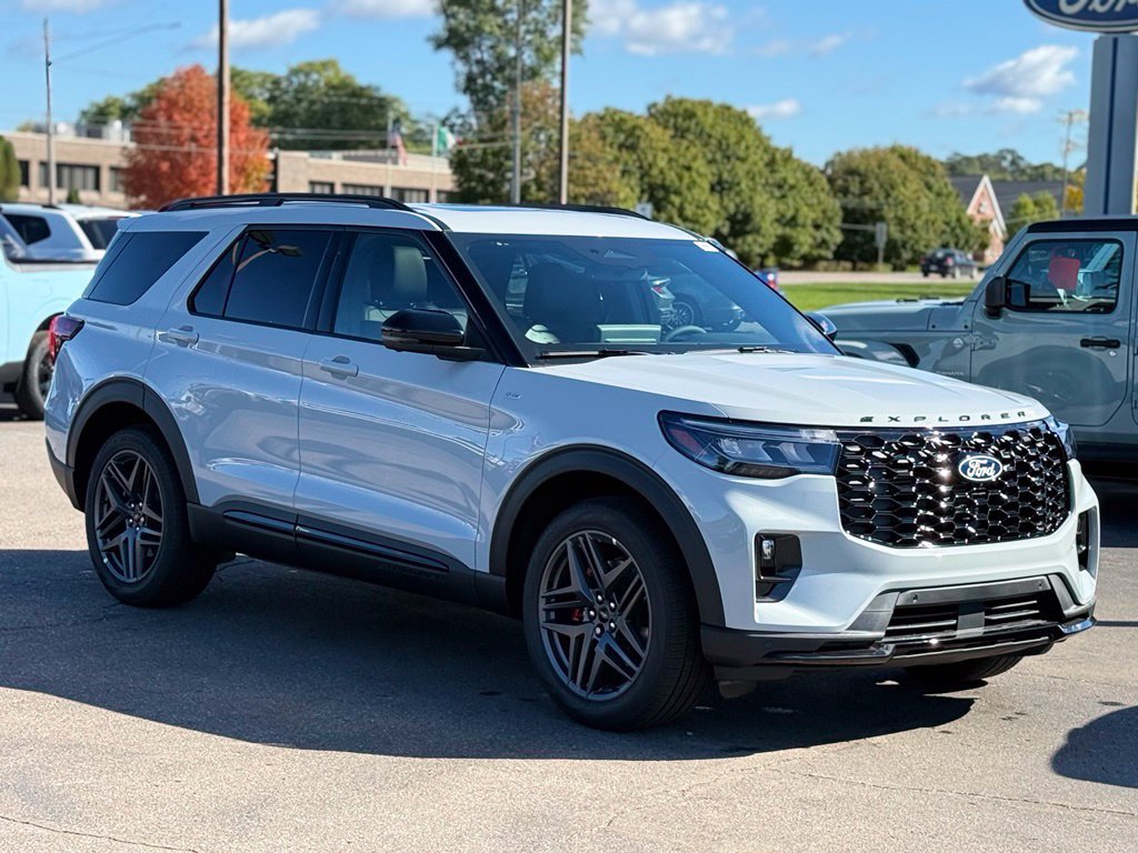 New 2027 Ford Explorer ST-Line w/ Premium Package AWD/4WD image 33