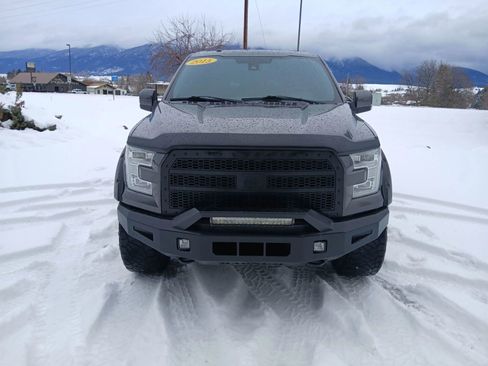 Used 2015 Ford F150 Lariat w/ Equipment Group 502A Luxury image 2