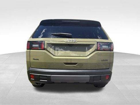 New 2026 Jeep Cherokee Laredo AWD/4WD image 14