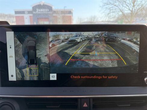 Used 2024 Toyota Prius Limited w/ Limited Premium Package image 21