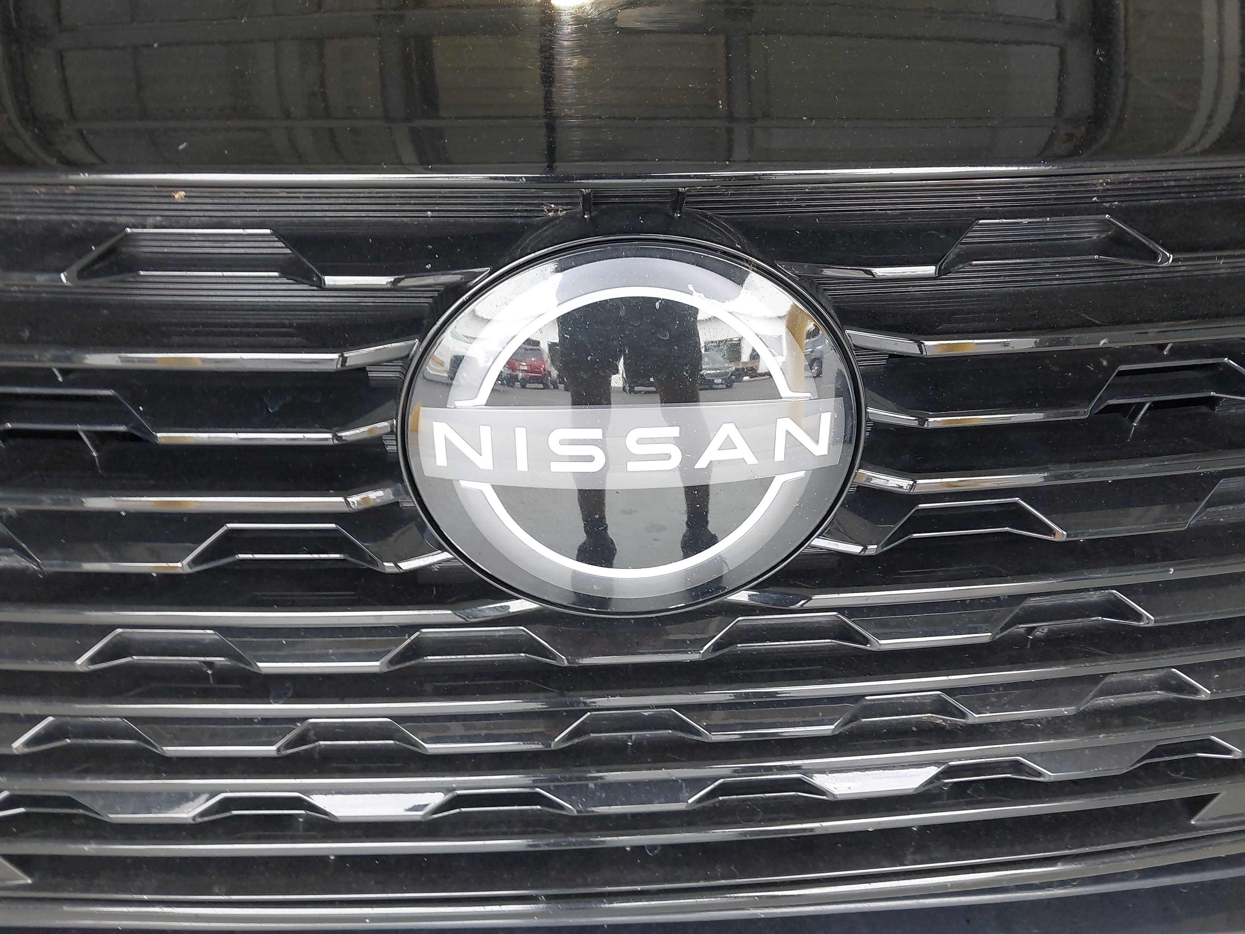 Used 2025 Nissan Sentra SV FWD image 29