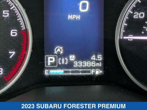Certified 2023 Subaru Forester Premium image 18