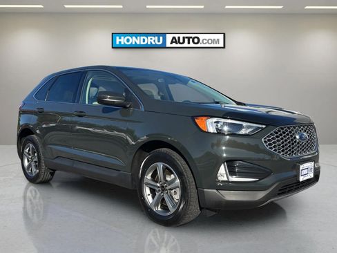 Used 2024 Ford Edge SEL w/ Convenience Package AWD/4WD image 2