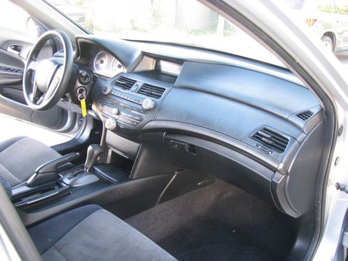 Used 2008 Honda Accord LX image 12