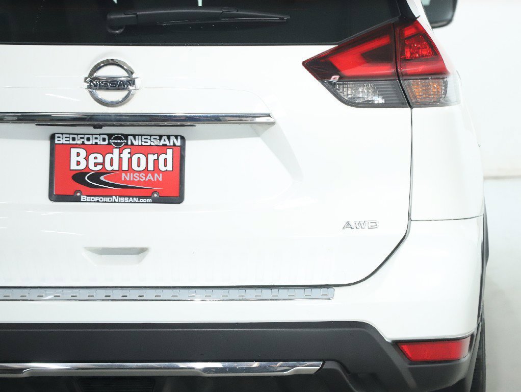 Used 2018 Nissan Rogue S AWD/4WD image 41