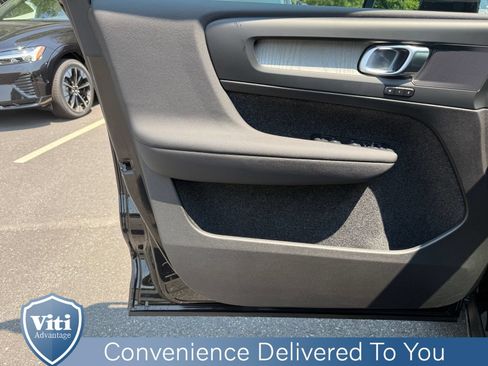 New 2026 Volvo XC40 B5 Plus w/ Protection Package Premier AWD/4WD image 11