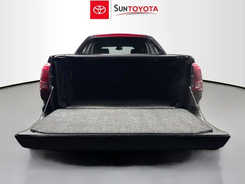 Used 2012 Chevrolet Avalanche LTZ image 31