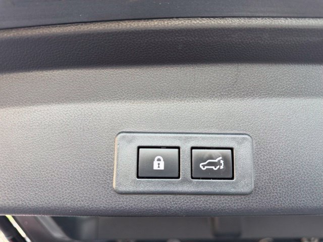 Used 2023 Subaru Ascent Touring AWD/4WD image 27