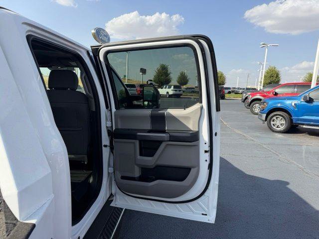 Used 2017 Ford F350 XLT w/ XLT Value Package AWD/4WD image 13