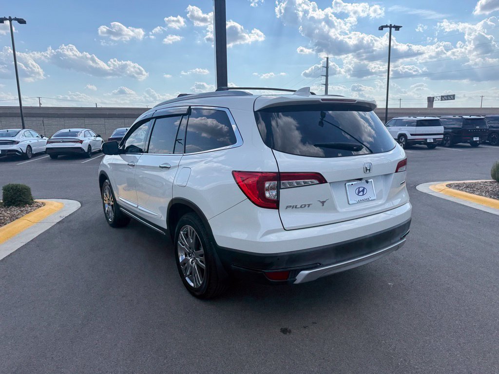 Used 2019 Honda Pilot Touring image 2
