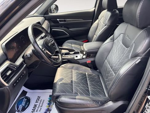Used 2023 Kia Telluride SX Prestige X-Pro AWD/4WD image 11