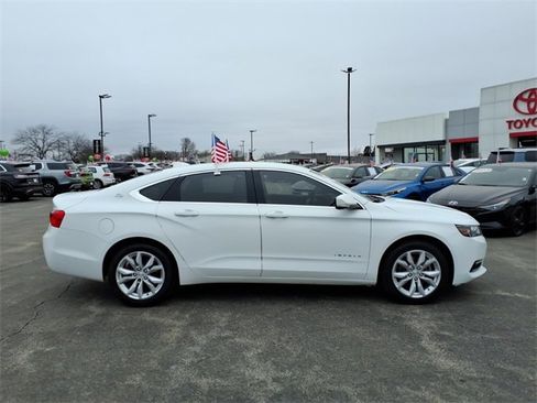 Used 2019 Chevrolet Impala LT image 2