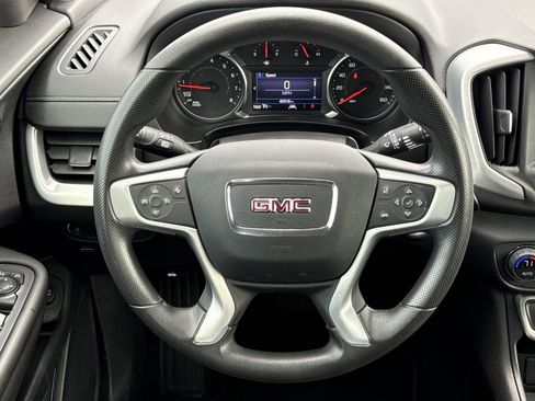 Used 2023 GMC Terrain SLE w/ Driver Convenience Package FWD image 18