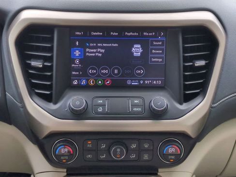 Used 2022 GMC Acadia Denali w/ Denali Technology Package FWD image 27