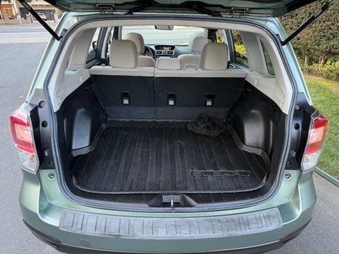 Used 2018 Subaru Forester 2.5i Premium AWD/4WD image 18