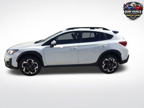Used 2023 Subaru Crosstrek 2.5i Limited w/ Moonroof Package AWD/4WD image 3