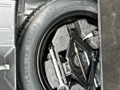 Used 2018 Subaru Crosstrek 2.0i Limited image 33