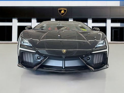 Used 2024 Lamborghini Revuelto image 7