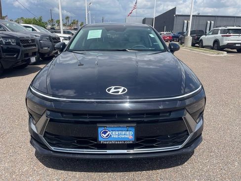 Used 2024 Hyundai Sonata SEL FWD image 2