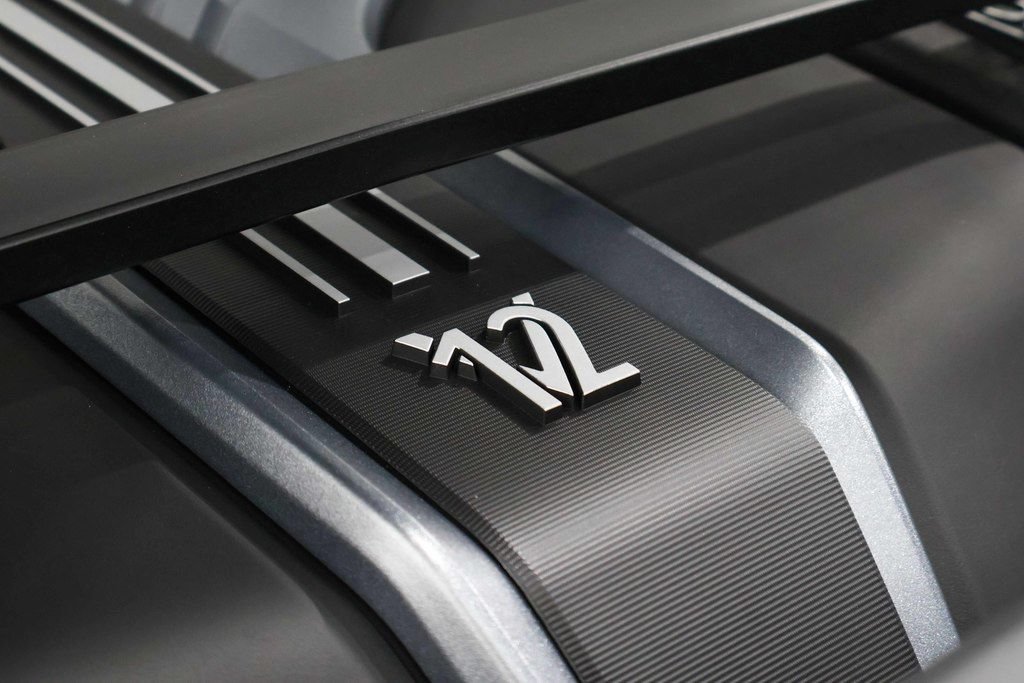 Used 2025 Rolls-Royce Cullinan Black Badge AWD/4WD image 9