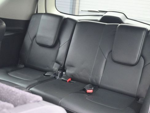 Used 2018 INFINITI QX80 4WD w/ Deluxe Technology Package image 23