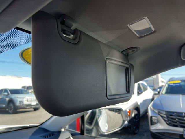 Used 2024 Toyota RAV4 LE AWD/4WD image 35