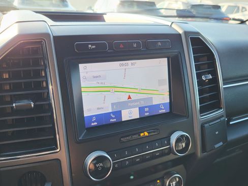 Used 2021 Ford Expedition XLT image 29