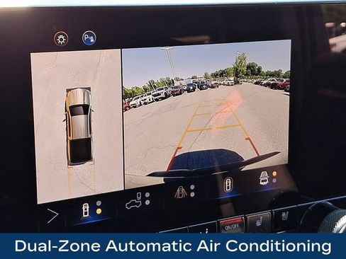 Used 2024 Chevrolet Colorado Z71 w/ Z71 Convenience Package 2 AWD/4WD image 13