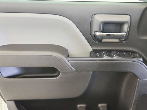 Used 2018 Chevrolet Silverado 2500 W/T w/ WT Convenience Package AWD/4WD image 32