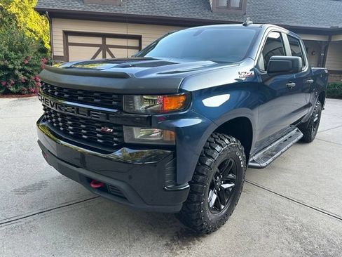 Used 2021 Chevrolet Silverado 1500 Custom Trail Boss AWD/4WD image 6
