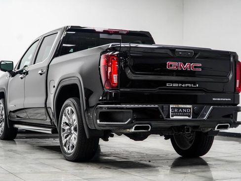 Used 2024 GMC Sierra 1500 Denali w/ Denali Reserve Package AWD/4WD image 11