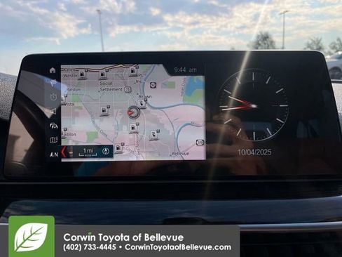 Used 2019 BMW 530e xDrive w/ Convenience Package image 16