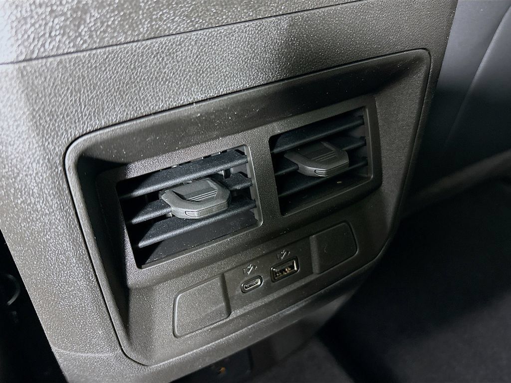New 2026 GMC Canyon AT4 AWD/4WD image 24