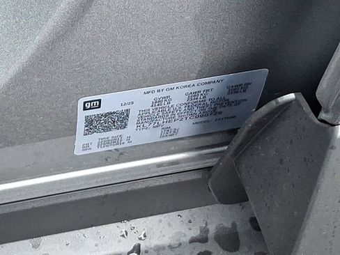 New 2026 Chevrolet Trax LT w/ Sunroof Package image 10