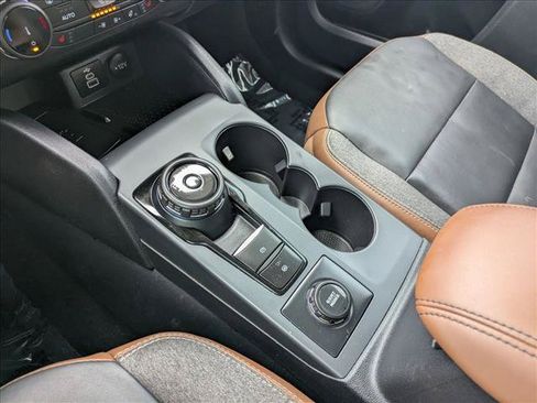 Certified 2023 Ford Bronco Sport Outer Banks w/ Tech Package AWD/4WD image 12