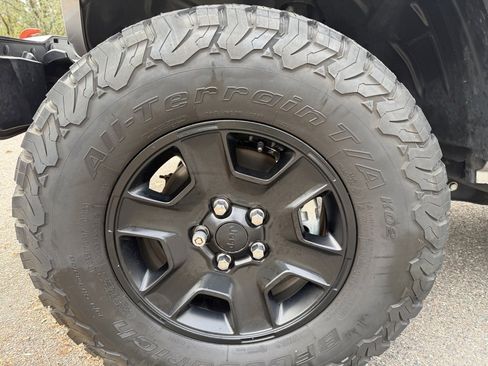 Used 2020 Jeep Gladiator Mojave image 28