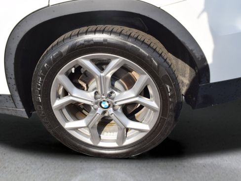 Used 2020 BMW X3 xDrive30i w/ Driving Assistance Package AWD/4WD image 7