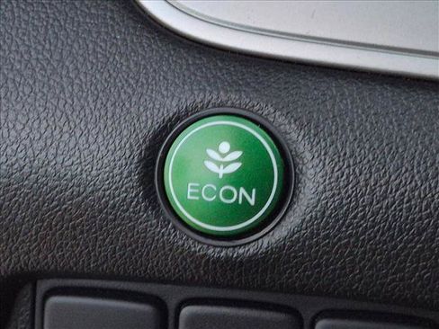 Used 2016 Honda CR-V EX image 13