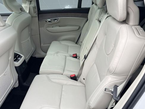 New 2026 Volvo XC90 T8 Ultra w/ Protection Package image 14