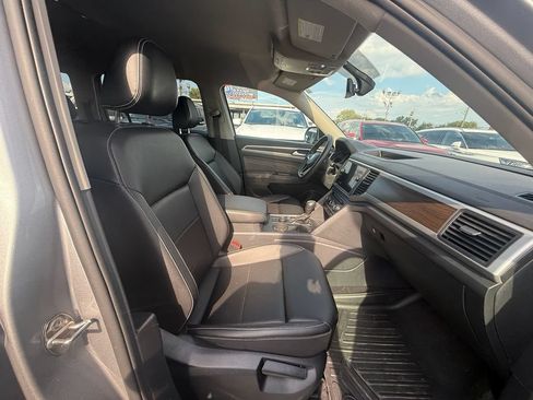 Used 2021 Volkswagen Atlas SE AWD/4WD image 24