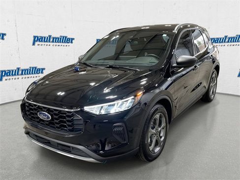 Used 2025 Ford Escape ST-Line w/ Tech Pack #1 image 1