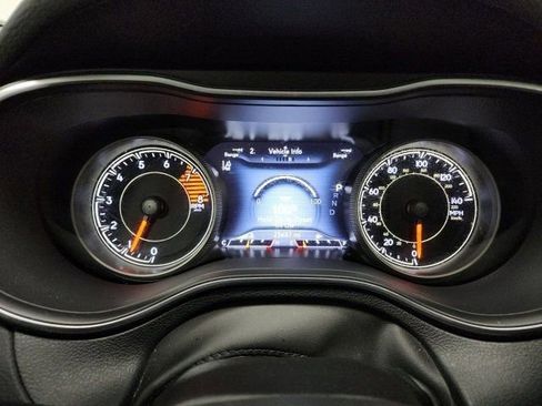 Used 2021 Jeep Cherokee Limited w/ Elite Package image 32