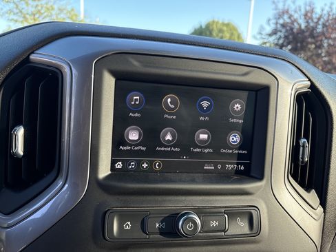 Used 2022 Chevrolet Silverado 2500 Custom w/ Custom Convenience Package AWD/4WD image 22