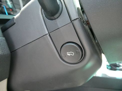 Used 2013 Ford Explorer Limited AWD/4WD image 26