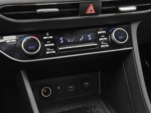 Used 2023 Hyundai Sonata Limited image 12