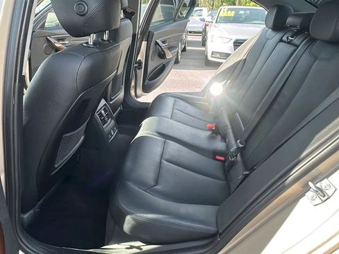 Used 2013 BMW 328i xDrive Sedan AWD/4WD image 27
